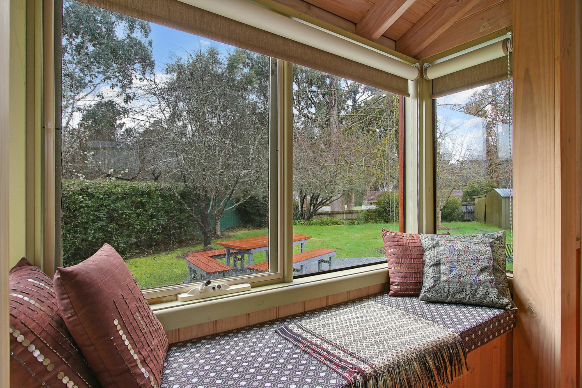 Apartamento R & R In Bright - Short Walk To Town Exterior foto
